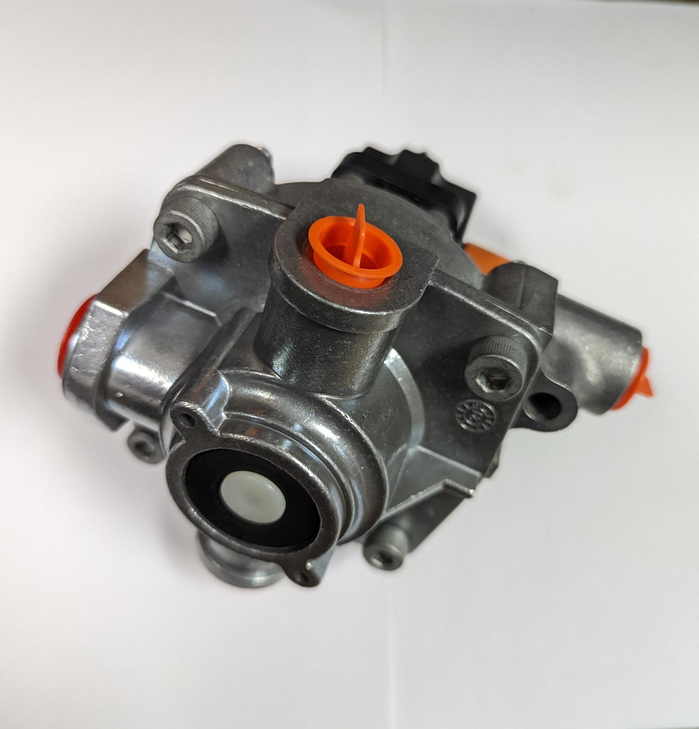 AL364040 2-Port 12 Volt ABS Relay Valve (Reservoir mount