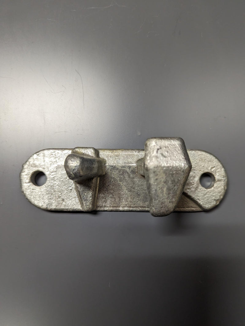 Keeper Part DOR00028 Bottom Keeper LH/RS – Cummings Truck & Trailer Parts